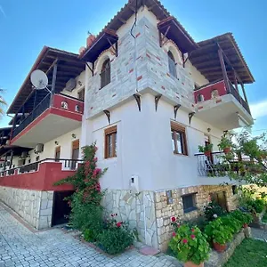Aloni Afytos