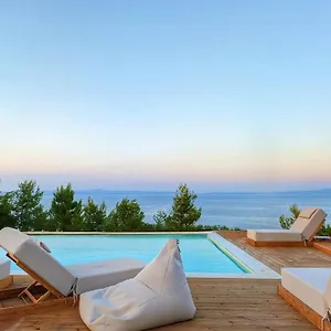 Aparthotel Blue Dream, Afytos